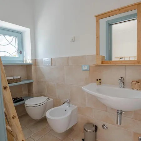 Trullo Dimora Podere Papilio * Noci