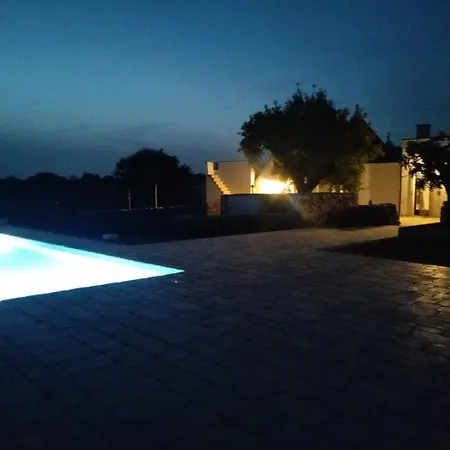 Trullo Dimora Podere Papilio * Noci