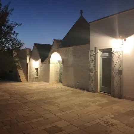 Trullo Dimora Podere Papilio 乡村民宿 诺西