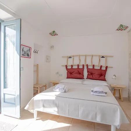 Trullo Dimora Podere Papilio 诺西