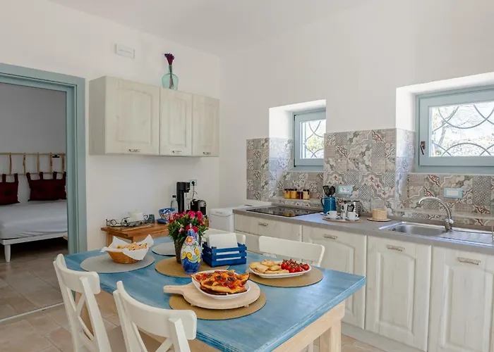 Trullo Dimora Podere Papilio Kır Evi